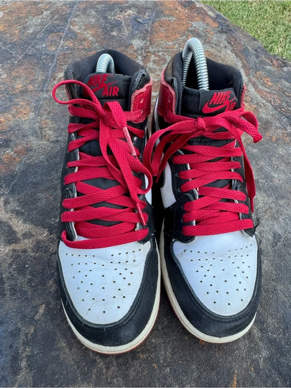 Jordan 1 Retro High OG Kids Shoes - White/Black/Red Sz 4Y FD4137-106 Basketball